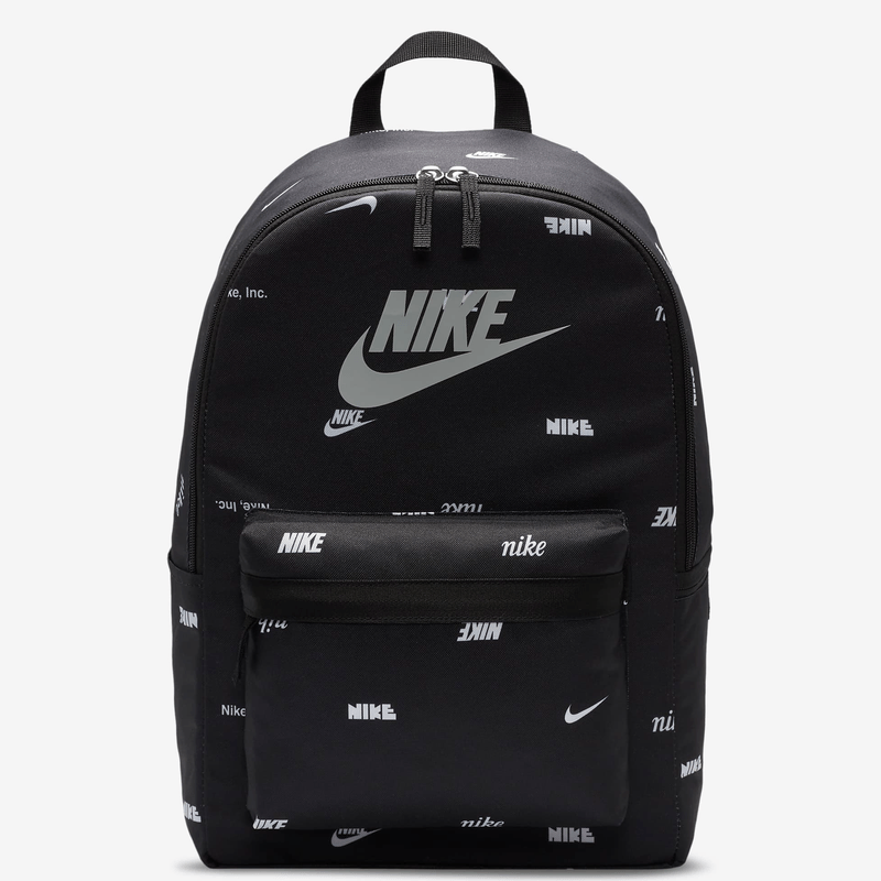 Mochila da nike clearance ou da adidas